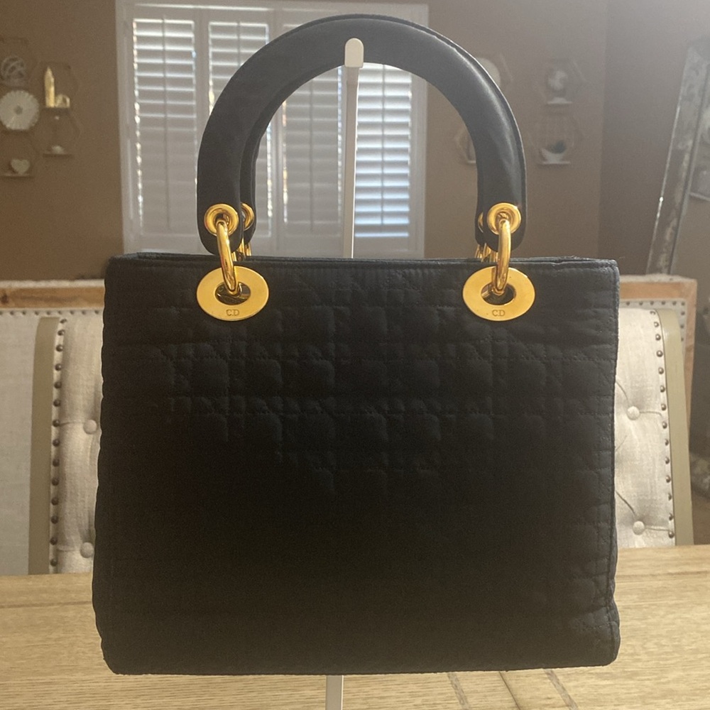 Lady Dior - Picture 2 of 5